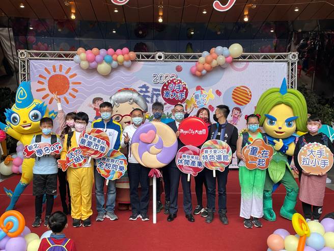新北市長侯友宜今（27日）出席2022新北市童樂節首場大型活動。（葉書宏攝）