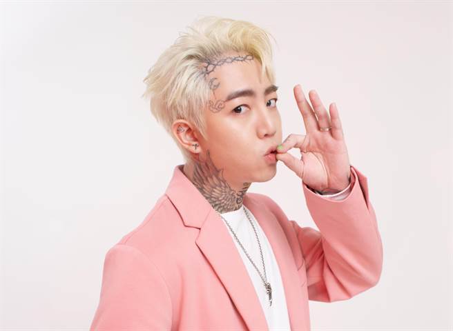 謝和弦推出限量69枚的「路吸派」NFT，（主力創造 Dunatos提供）