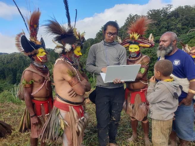 旅遊達人吳建衡走訪世界各地。（吳建衡提供）