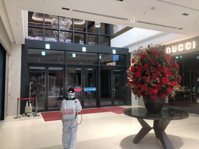 遠百竹北今（28日）暫停營業。（遠百提供）