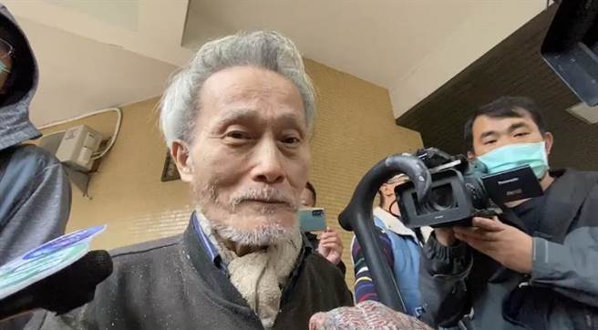 76岁王姓屋主自行脱困。（民眾提供／冯惠宜台中传真）