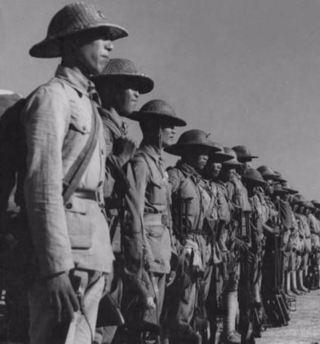 1945年9月从柳州空运到上海，预备接收该市的美械装备94军（照片： 美军檔案，作者提供）