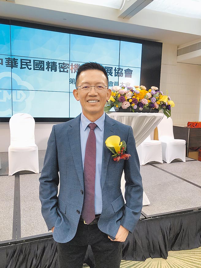 中华民国精密机械发展协会第14届理事长由龙昌机械董事长林升进高票当选。图／庄富安
