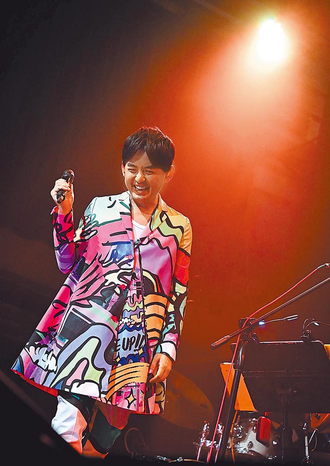 黄子佼前晚举办音乐会。（响地音乐提供）