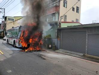台中一年3起火燒公車 交通局：已要求全面檢查