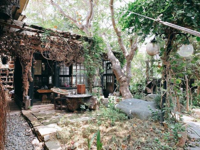 一秒掉入宫崎骏动画世界！独享霍尔城堡 寻觅千寻隧道 (图片／ReadyGO)