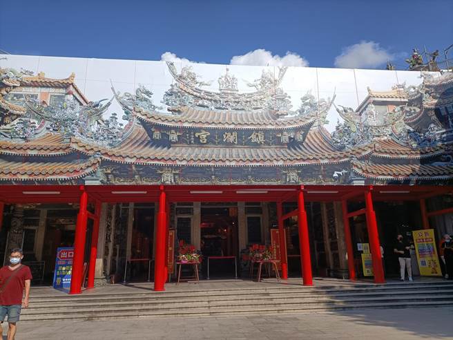 大甲镇澜宫将于4月8日举行遶境活动，由于国内疫情升温，庙方表示将全力配合政府防疫政策。（陈淑娥摄）