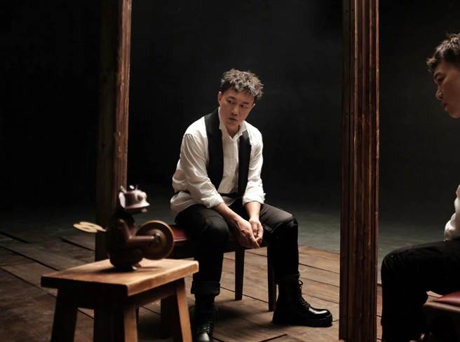 陈奕迅单曲〈孤勇者〉获好评．（环球音乐提供）
