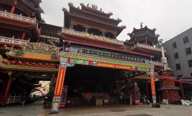 下營北極殿玄天上帝廟「恭祝北極玄天上帝聖誕萬壽暨平安遶境大典」及文化祭活動，4月1日至5日登場。（劉秀芬攝）