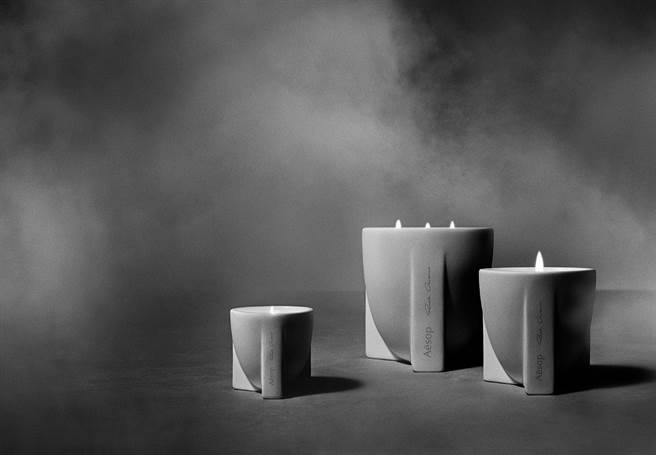 Aesop ＆ Rick Owens 斯多葛芳香蜡烛情境图。（Aesop提供） 
