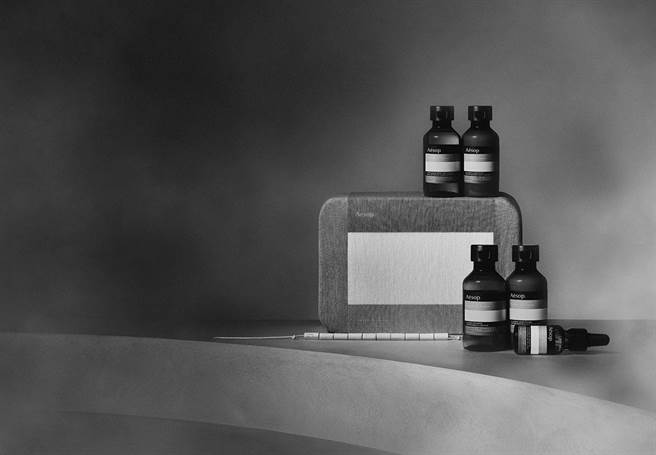  Aesop ＆ Rick Owens 旅行组情境图。（Aesop提供）