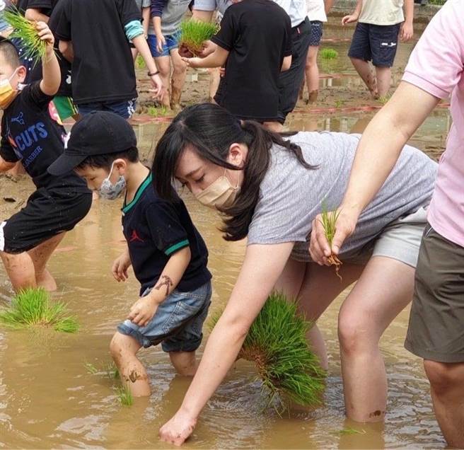 再戰2024立委？呂孫綾宣布退選議員。（摘自呂孫綾臉書）