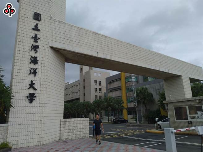 居住外县市基隆海洋大学学生抱怨，在外县市快筛须自费，基隆市长林右昌回应，因海大群聚需要筛检在外县市快筛都可退费。（本报资料照片）