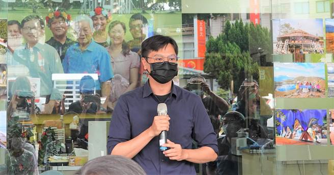 2022第8届爱台东梦想资助计画30日公布得奖名单，今年最终评选出8组，平均年龄21岁。（蔡旻妤摄）