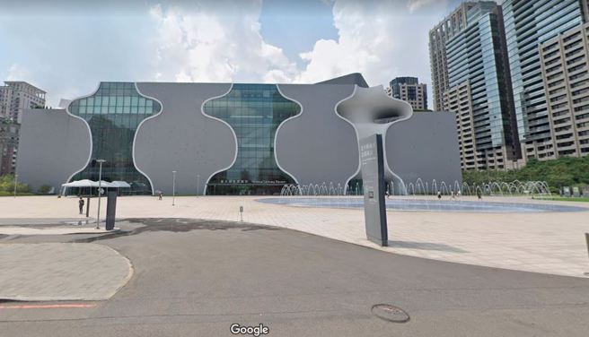 3名个案3月26日到位于国家歌剧院的台中市VVG餐厅参加婚宴。（翻摄Google Maps）