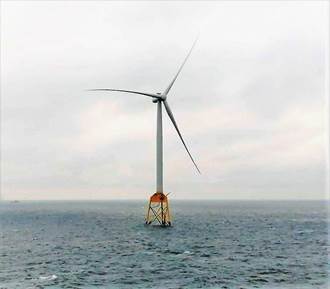 沃旭拿到風場開發權近4年 首支風機今矗立 力拚年底發電