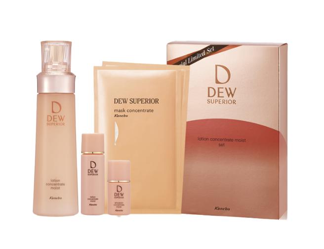 Global Mall新北中和店推薦佳麗寶的DEW SUPERIOR潤活精純組，原價4750元，優惠價2340元。（Global Mall提供）