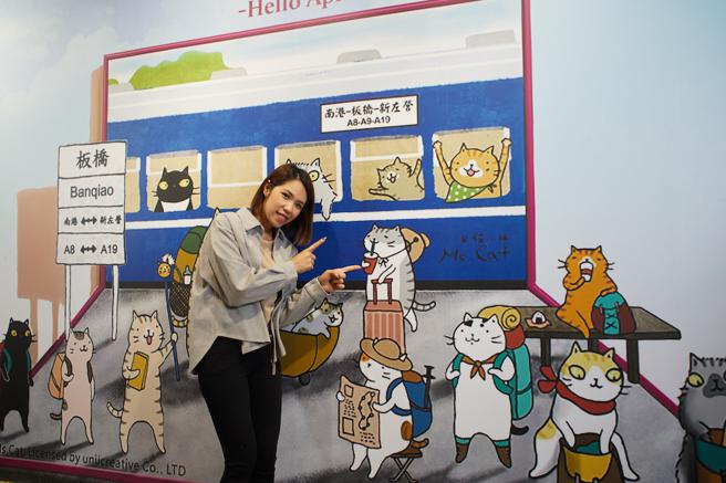 Global Mall今年母親節打造「療癒貓之行旅」，5月8日前與貓系圖文作家「貓小姐Ms.Cat」在於全台八店推出獨家會員禮，更設置了櫻花野餐、搭火車旅遊貓咪打卡點。（Global Mall提供）