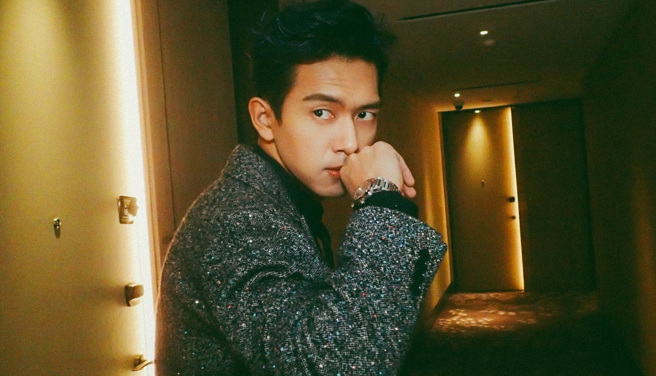 网友曝自己一天遇到5次李现的经验，让粉丝好羡慕。（图／李现工作室微博）