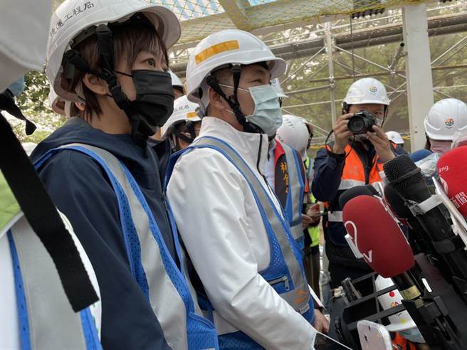 侯友宜今宣布，将规划民眾接种第4剂，提高保护力。（蔡雯如摄）