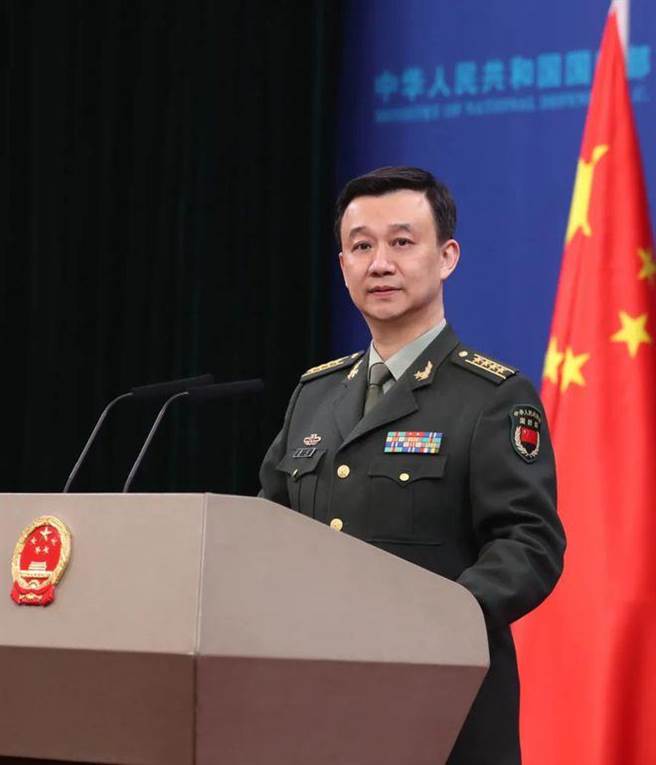 大陆国防部新闻局局长、国防部新闻发言人吴谦大校。（新华社）
