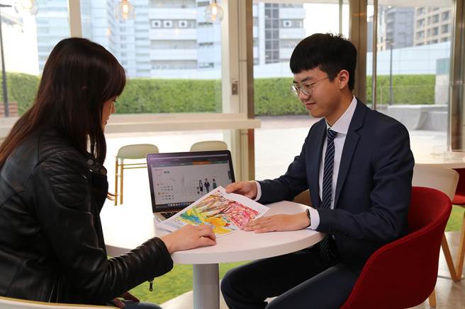 台湾人寿推出业界首创的轻度失智保单「台湾人寿全心全忆一年定期健康保险」。（台寿提供）