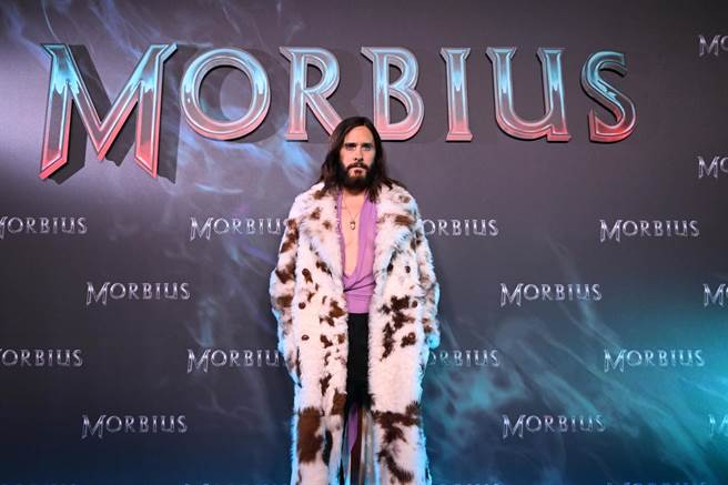 杰瑞德雷托为宣传主演《魔比斯》全球跑透透。（索尼影业提供）