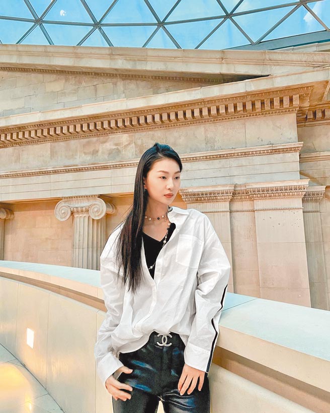伊林名模Hsiang目前正就读中央圣马丁艺术与设计学院，工作表现也相当亮眼。（摘自IG）