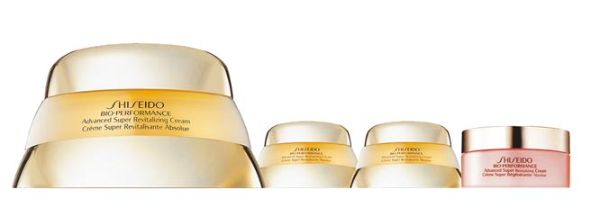 京站即日起至4月5日推出SHISEIDO的独家NO.1乳霜王组，原价4592元，特价2520元。（京站提供）