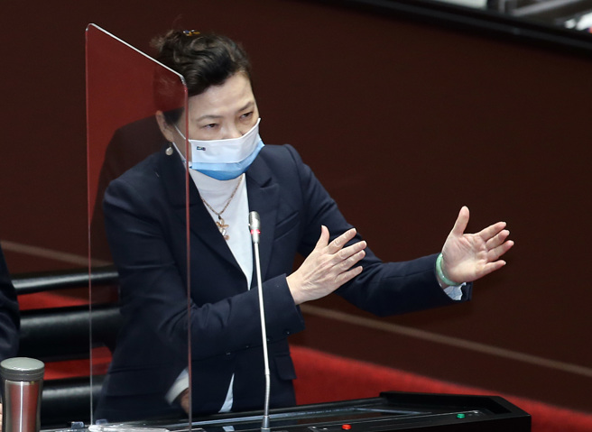 經濟部長王美花1日在立法院答詢。（姚志平攝）