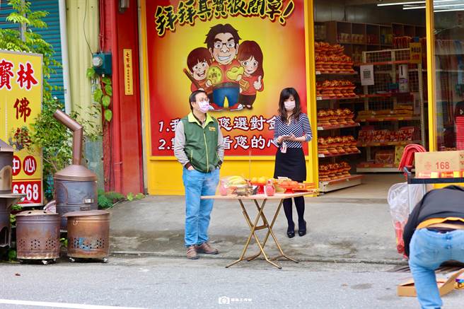 镇澜宫请信眾于大甲妈祖神轿经过路线，「定点」等待避免人流移动！（大甲镇澜宫提供）