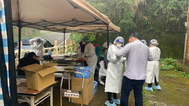 嘉義縣衛生局今下午3點至6點在遊樂區內啟動社區篩檢站，也呼籲足跡重疊者盡速篩檢。（嘉義縣政府提供∕呂妍庭嘉義傳真）
