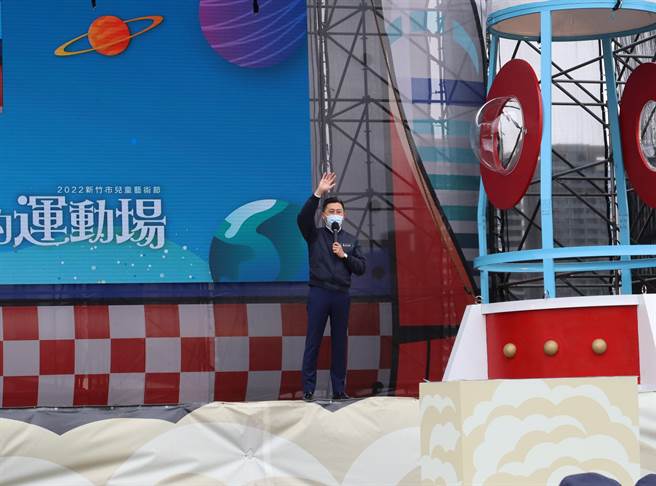 傳出有民進黨高層屬意新竹市長林智堅跨過頭前溪選新竹縣長，面對媒體詢問，林智堅僅以謝謝帶過。（邱立雅攝）