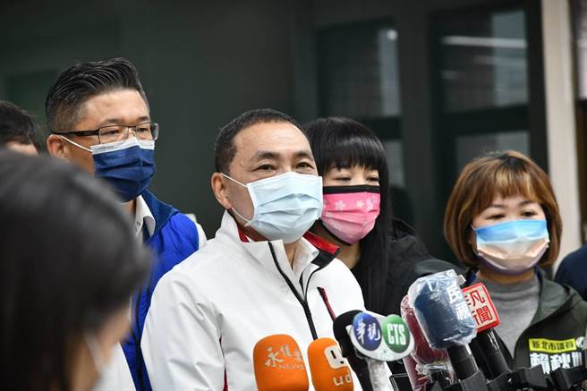 北市暫緩畢業旅行 侯友宜：隨疫情滾動檢討。（葉德正攝）