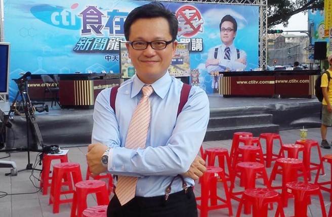 知名主持人兼气象主播戴立纲。（戴立纲脸书）