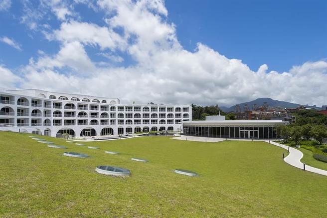 将捷郁金香酒店配合防疫採高规格封馆清消。（将捷郁金香酒店提供）