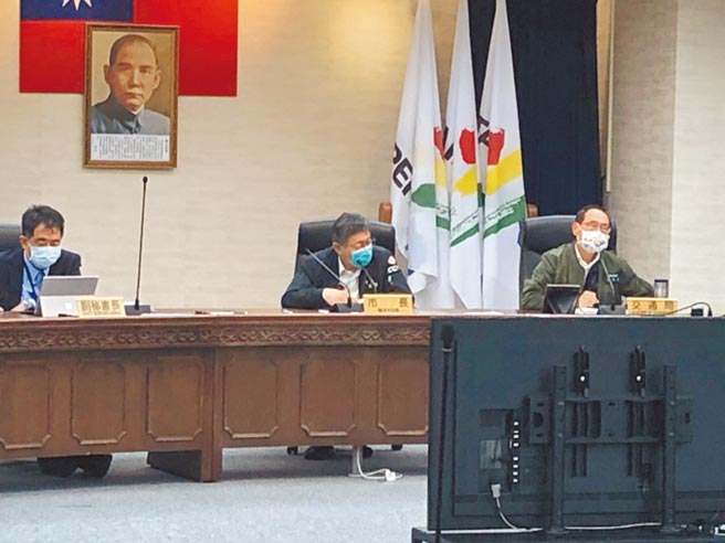 台北市长柯文哲1日出席交通会报。（杨亚璇摄）