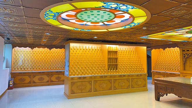 新北市中和纳骨堂使用率接近100％，民政局利用现有空间再规画增设2000个牌位，预计今年6月底完工，9月开放使用。（新北市民政局提供／叶书宏新北传真）