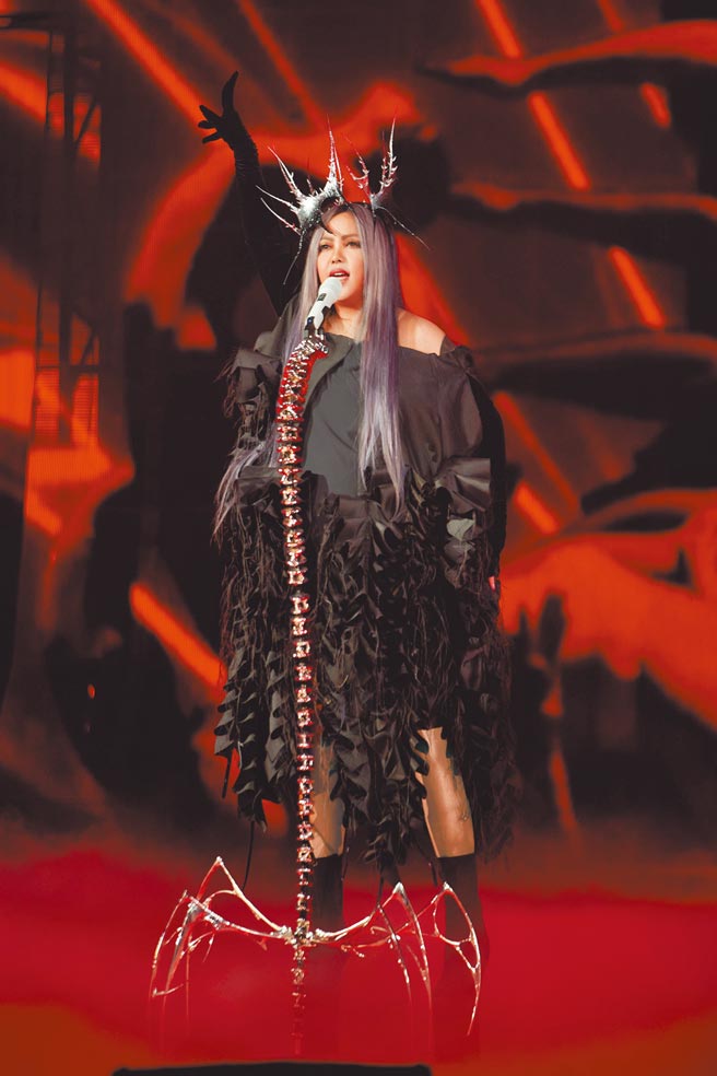 阿妹相隔7年重返小巨蛋开唱。（声动娱乐提供）