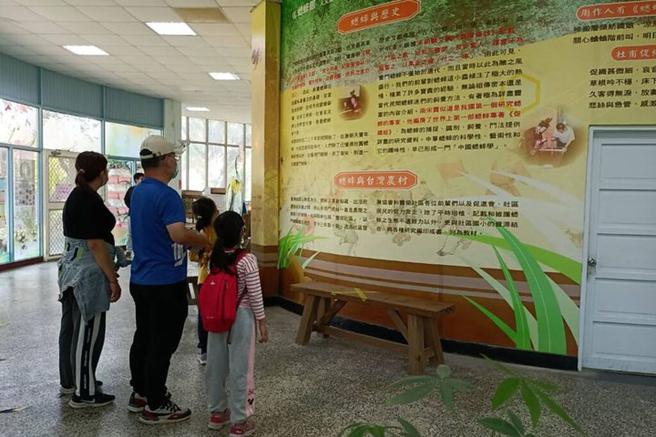 ▲可到蟋蟀馆了解蟋蟀的一生。　图：虎头埤风景区管理所／提供