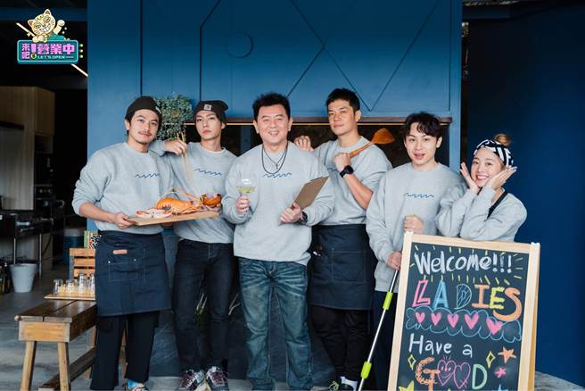 鬼鬼吴映洁（右）在节目中与姚元浩爆发口角衝突。（摘自脸书）