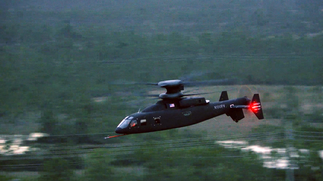 洛马、波音合作的SB>1挑战王同轴双旋翼高速直升机，试着争取下一代的美军通用直升机地位。(图/波音)