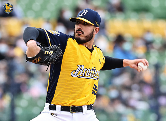 中信兄弟象魔力先發7局僅被敲2安、投出7次三振、無失分。（中信兄弟提供）