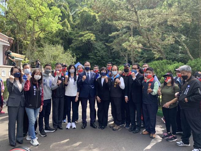 国民党面对近期桃园市长人选风波，立委万美玲、吕玉玲都强调要以胜选为考量。(吕筱蝉摄)