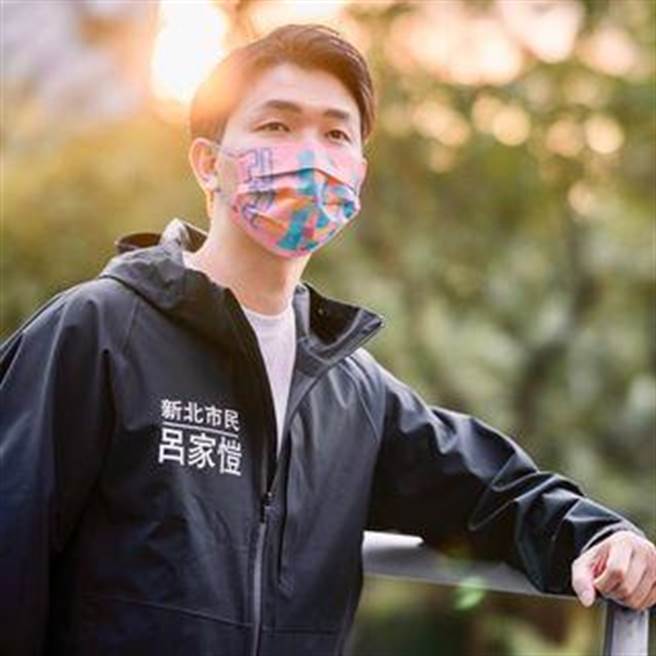 國民黨新北市議員擬參選人呂家愷反酸卓「真的請好好做功課，不要不懂裝懂好嗎？更別抹煞醫護人員的努力付出。」（摘自臉書）