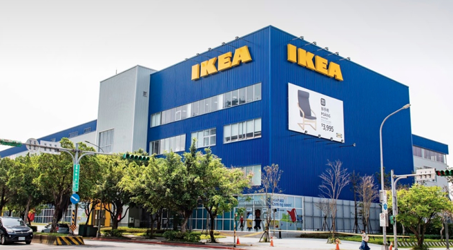 北市曝6確診者足跡，包括內湖IKEA、健身工廠、錢櫃。(翻攝自Google map)