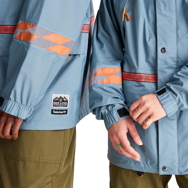 Bee Line与Timberland联名开卖山系服饰，强打防水机能。（Timberland提供）