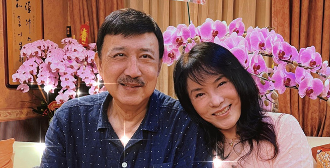 民進黨立委余天（左）、妻子李亞萍（右）。（圖／取自余祥銓Ken臉書）