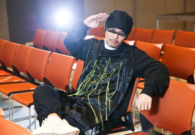 ▲黄明志位居网路温度计的人气歌手网路口碑第24名。(图/陈俊吉摄)