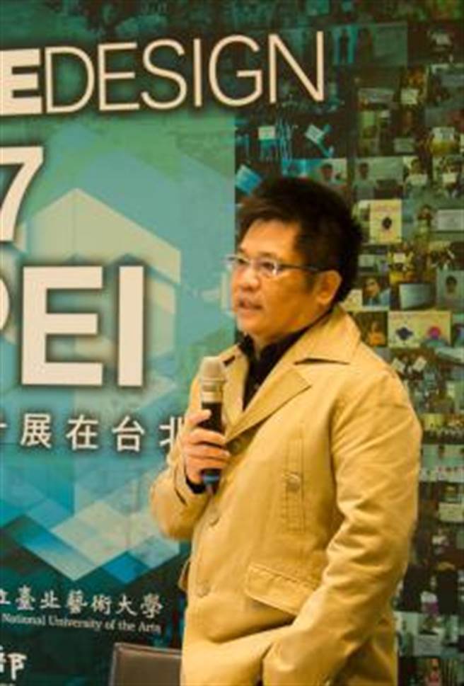 台湾戏曲学校副教授刘培能开会飙系副主任吴健普三字经，北院判赔1万。(翻摄台湾技术剧场协会官网)